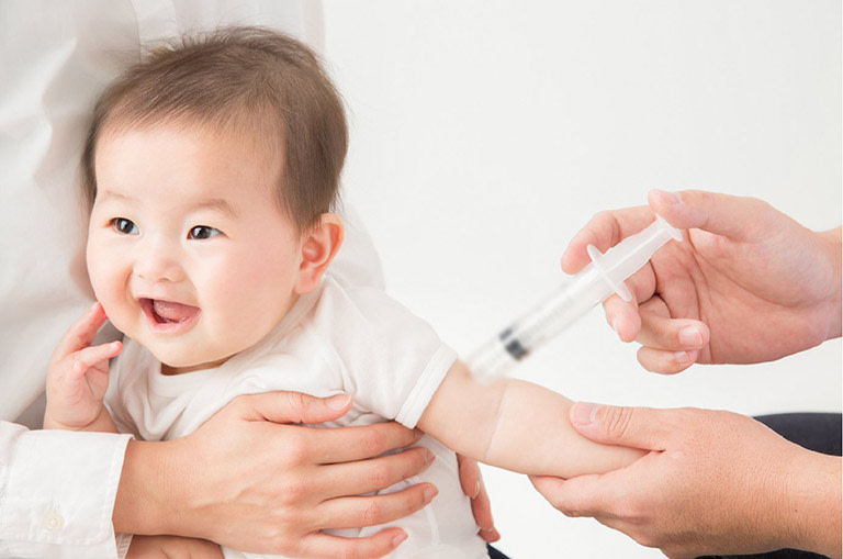 Chuyển nhượng cổ phần tại công ty Tràng An- chuỗi trung tâm tiêm chủng vacxin tại Hà Nội