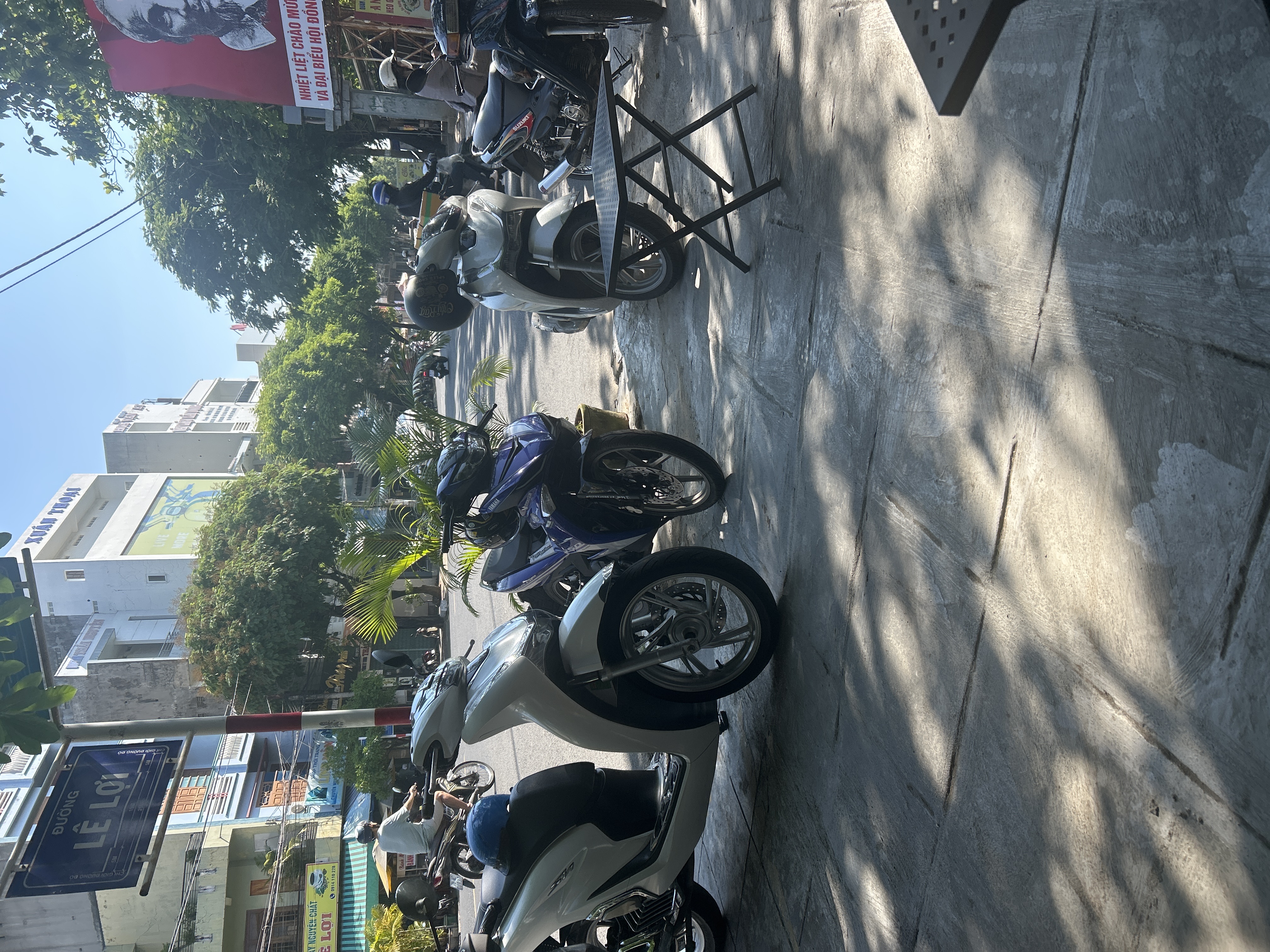 Bán công ty TNHH XÂY DỰNG TÂN THỊNH LVU