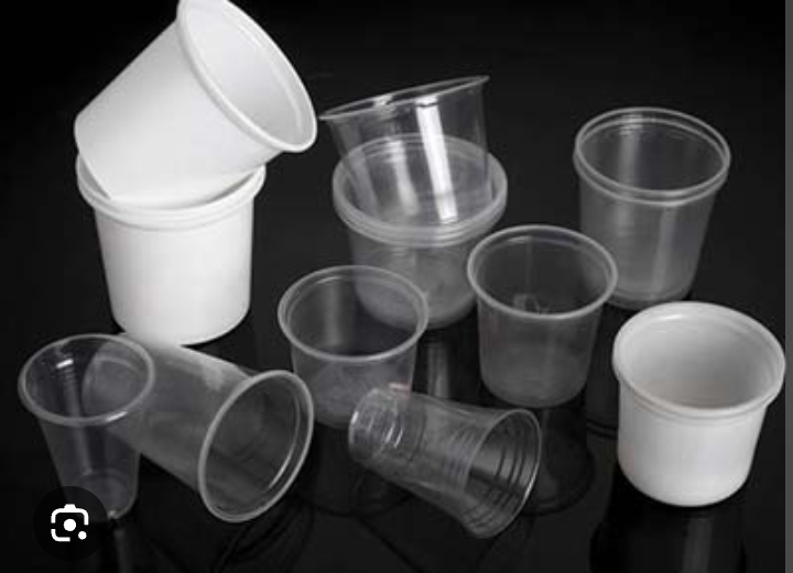 Tôi muốn mua công sản xuất ly và nắp ly nhựa bằng công nghệ định hình chuyển nhiệt thermoforming thanh lý