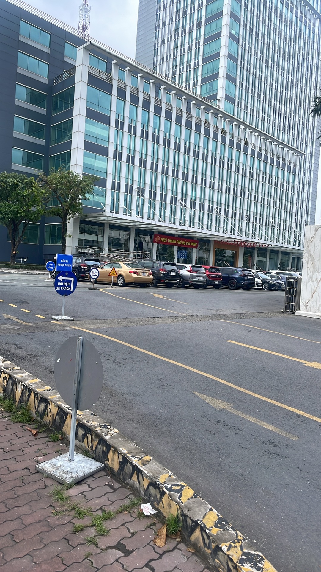 Cần sang nhượng lại cty viết phần mềm