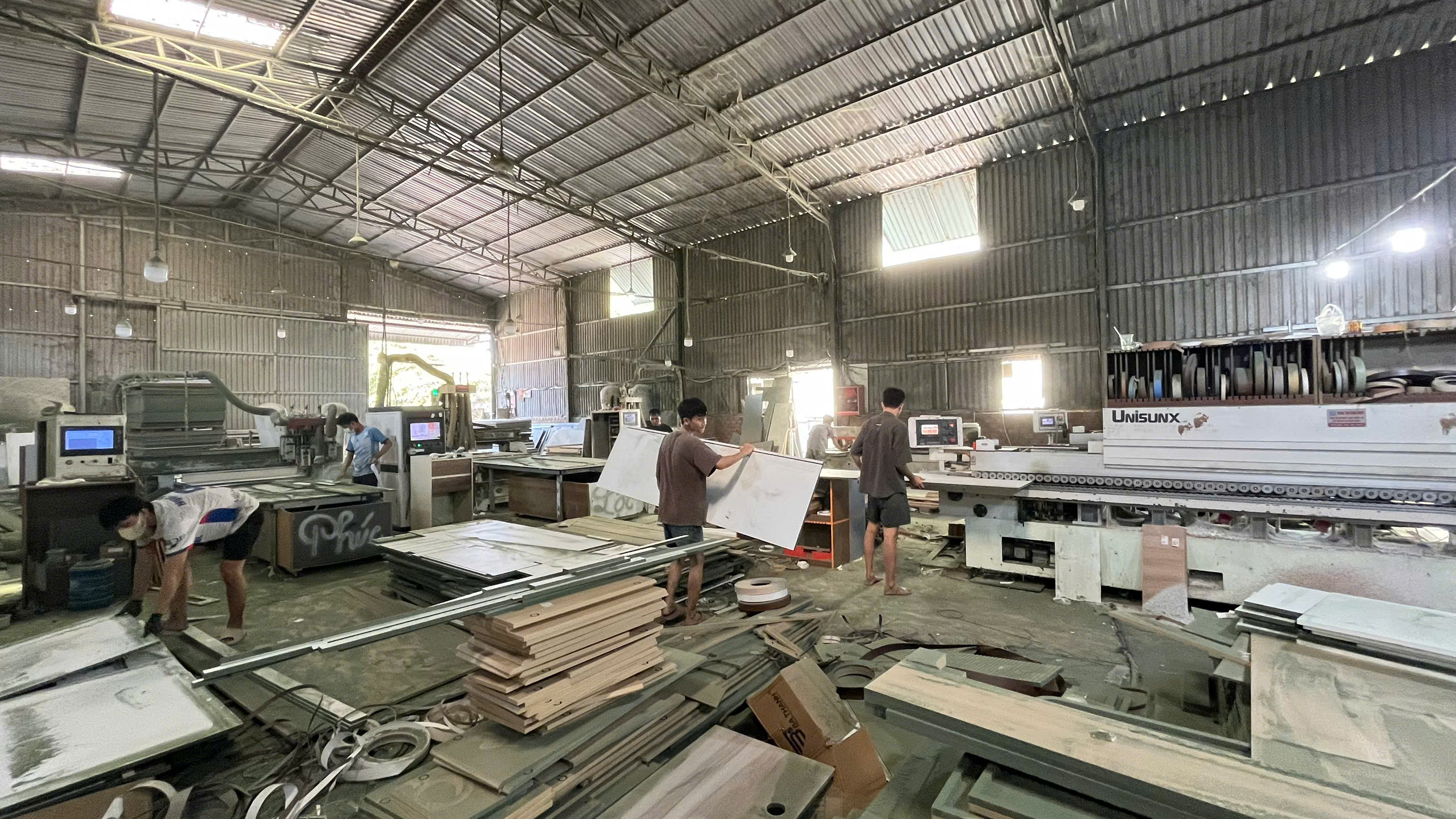 Cần Chuyển nhượng công ty Nội Thất